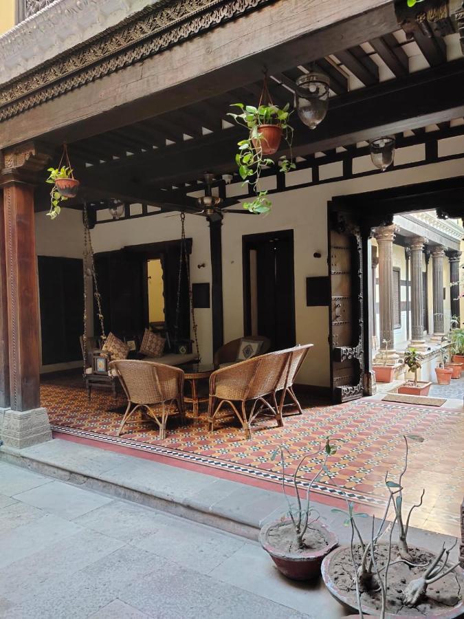 Bed and Breakfast Deewanji Ni Haveli Ахмедабад Экстерьер фото