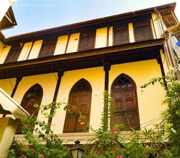 Bed and Breakfast Deewanji Ni Haveli Ахмедабад Экстерьер фото