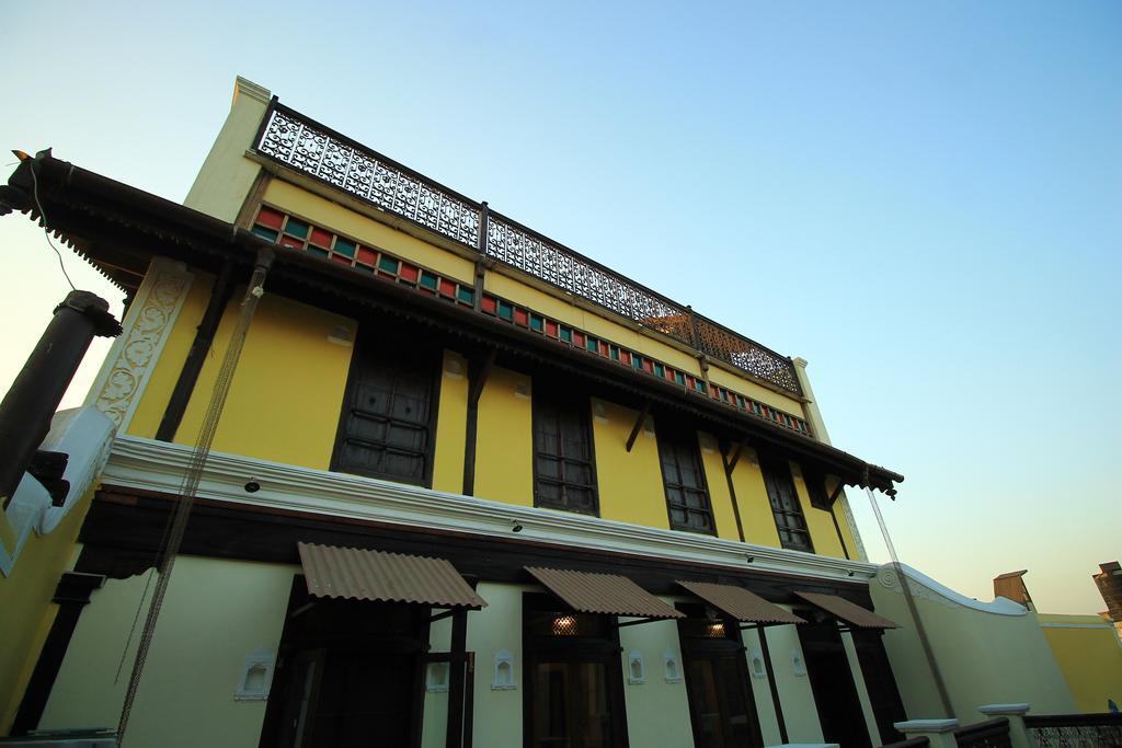 Bed and Breakfast Deewanji Ni Haveli Ахмедабад Экстерьер фото